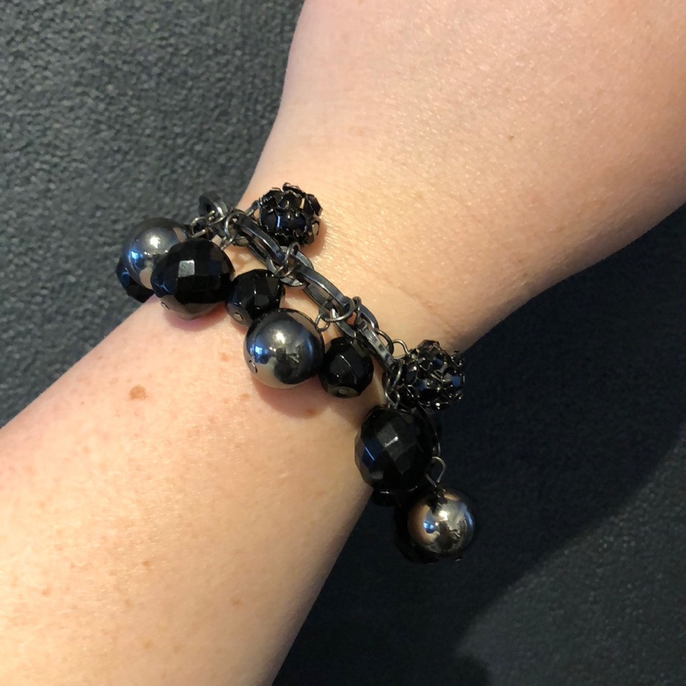 The Limited Bracelet - Picture 2 of 8